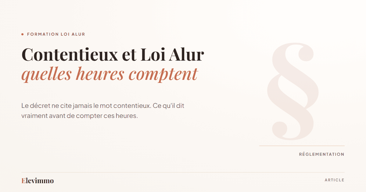 Filigrane typographique du symbole paragraphe sur fond ivoire, illustrant le cadre juridique des heures de formation Loi Alur